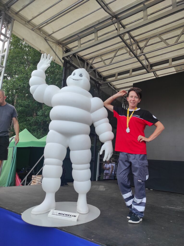 Stowarzyszenie Pomocy Humanitarnej Feni Michelin
